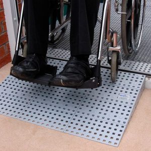 Rampa Kit Excellent adaptada para silla de ruedas