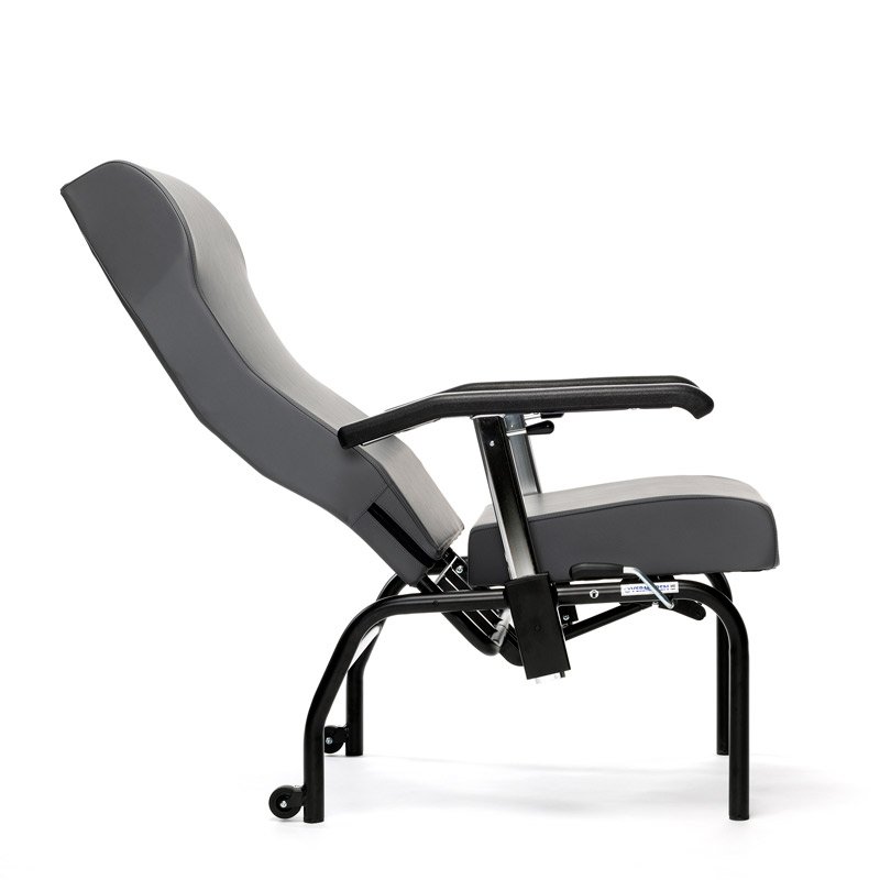 Sillón relax manual Languedoc Sillón Languedoc completamente inclinado hacia atrás