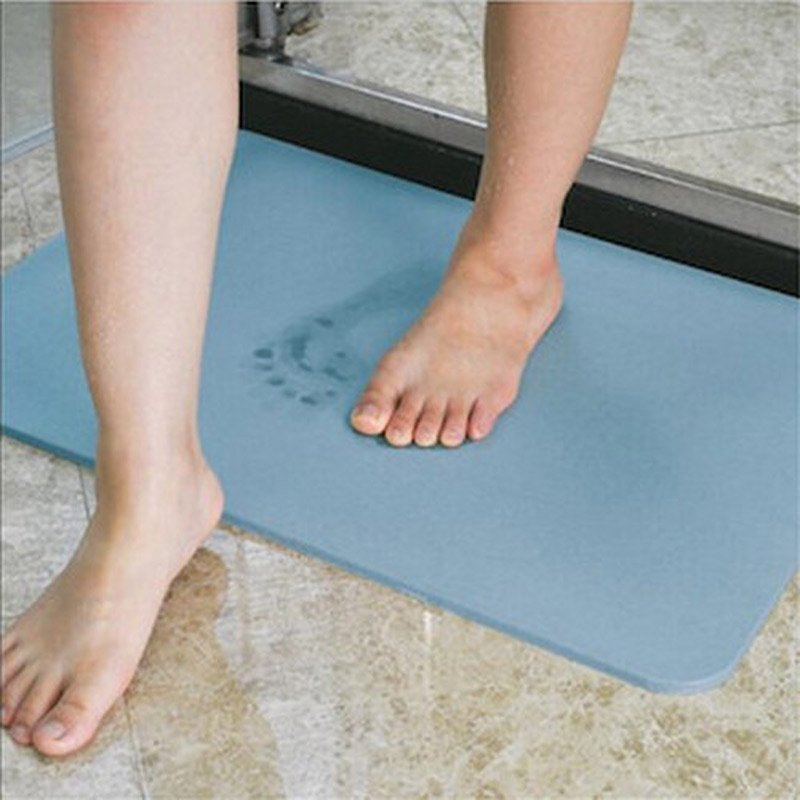 Alfombra de baño absorvente Alfombra absorbente de diatomita azul en el baño