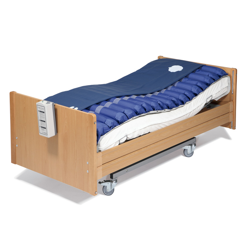 Colchón de aire antiescaras Lira plus Colchón de aire antiescaras Lira Plus con funda en cama articulada