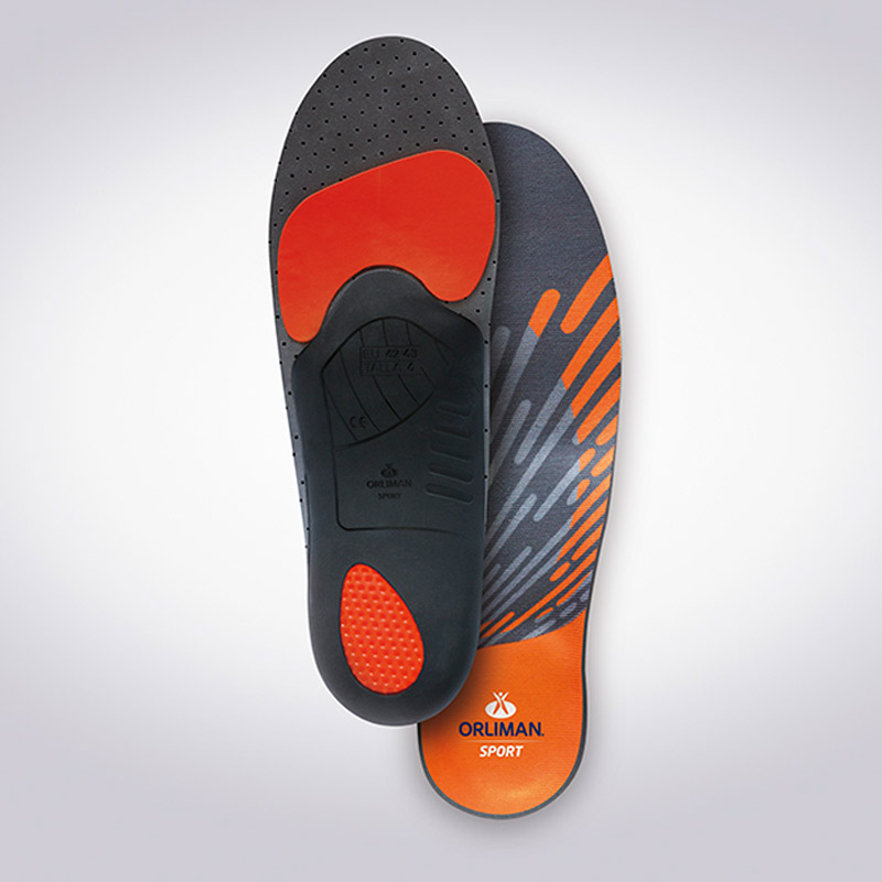 Plantilla deportiva con descarga en talón y metatarsos Plantillas deportivas con zonas acolchadas en talón y metatarso, diseño bicolor