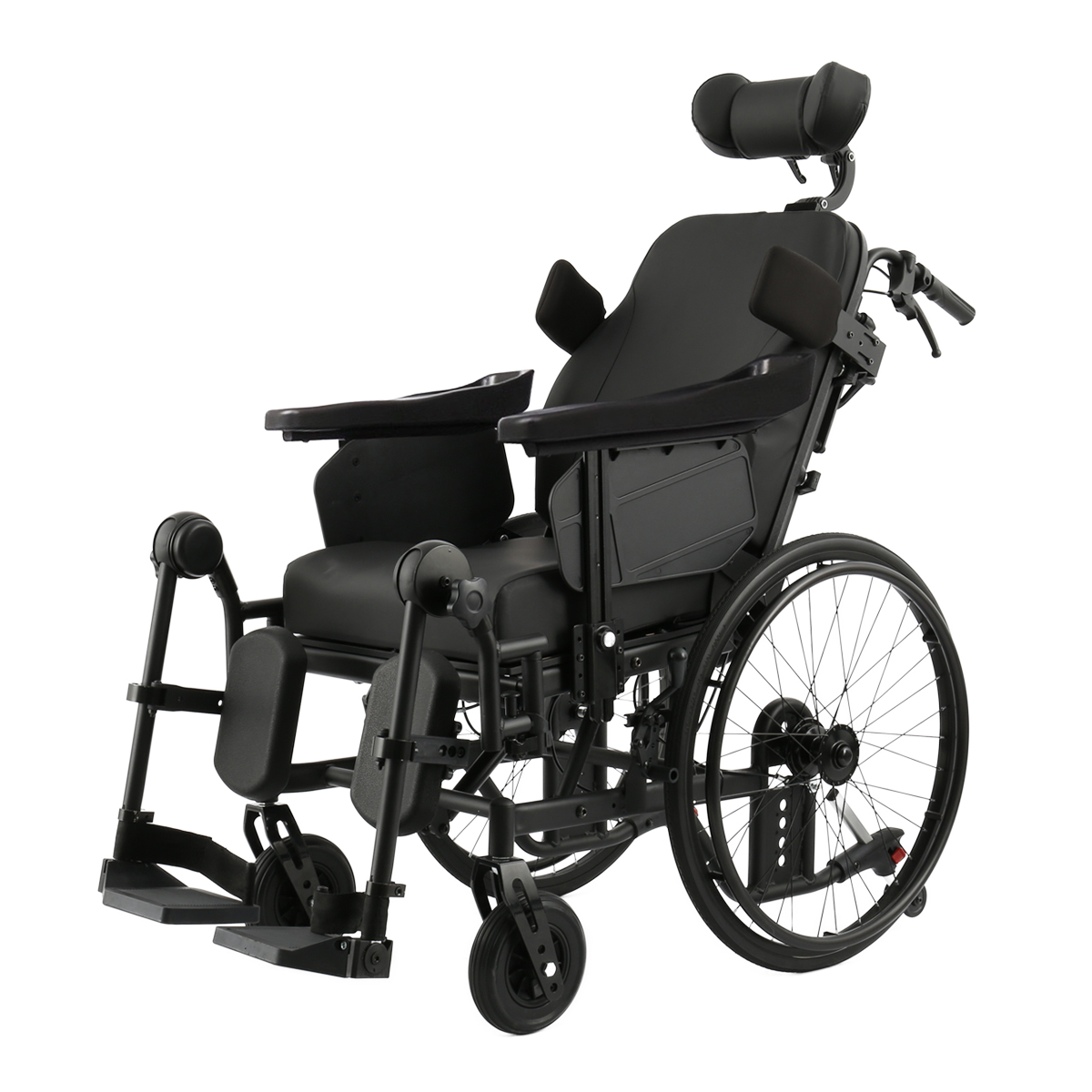 Silla de ruedas basculante Serena Silla de ruedas basculante Serena con ruedas traseras de 24 pulgadas autopropulsable