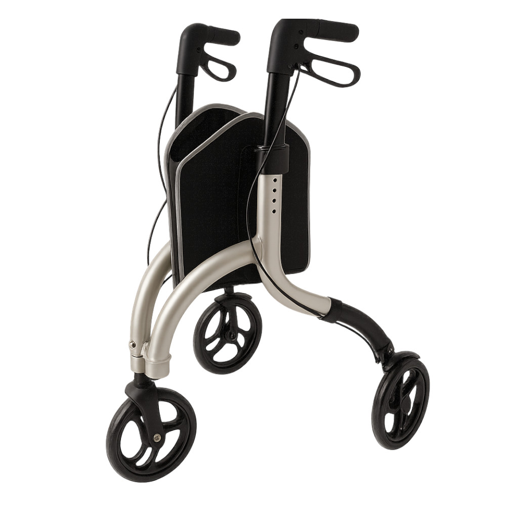 Rollator de aluminio con 3 ruedas Andador de aluminio de tres ruedas en posición plegada parcial