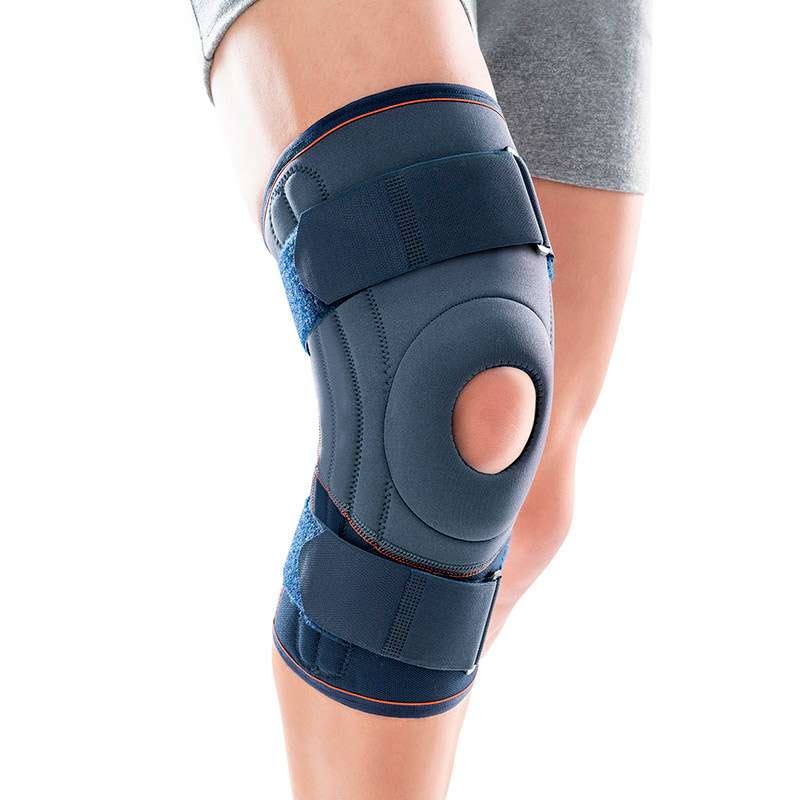 Rodillera estabilizadora de neopreno con cinchas Rodillera estabilizadora de neopreno con rótula abierta y cinchas de sujeción