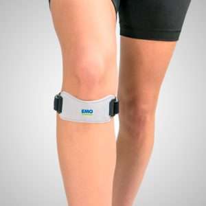Cinta rotuliana Tendigrip colocada bajo la rodilla