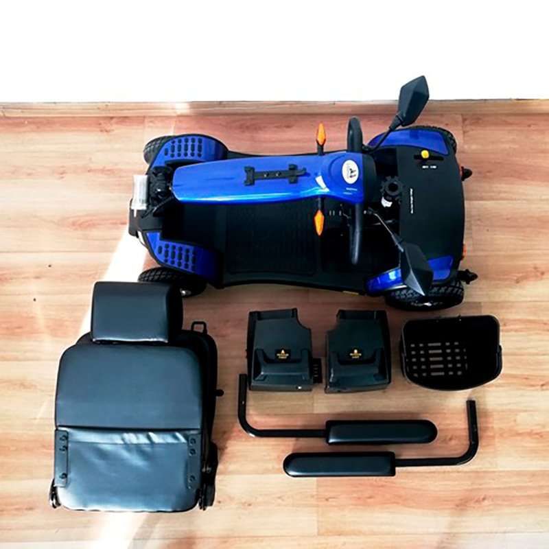 Scooter Libercar Dolce Vita Piezas desmontadas del scooter Libercar Dolce Vita para facilitar el transporte