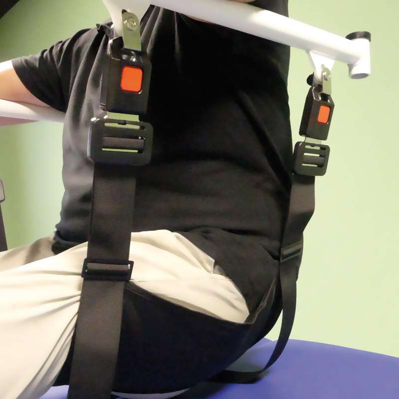Silla de transferencia Madagascar Detalle de las correas del asiento de la silla Madagascar