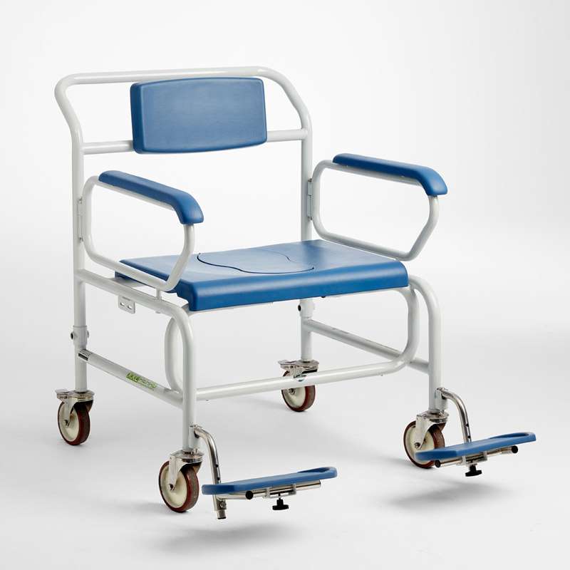 Silla de ducha bariátrica Samoa Silla de ducha bariátrica Samoa con ruedas y reposapiés